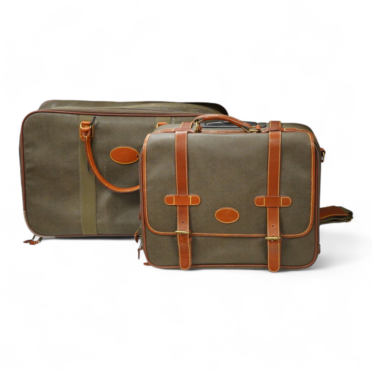 Two Mulberry scotch grain leather suitcases / holdalls, largest 67cm wide